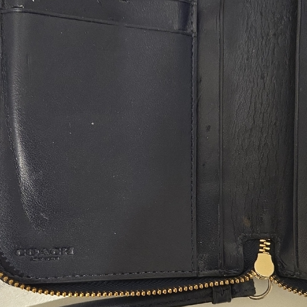 Coach Blue Leather Wristlet - Picture 10 of 14